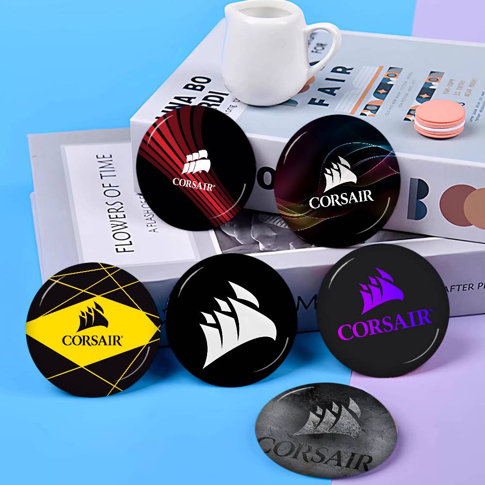 Przypinki z miękkimi guzikami  – Gaming Accessories Icon recenzja i cena